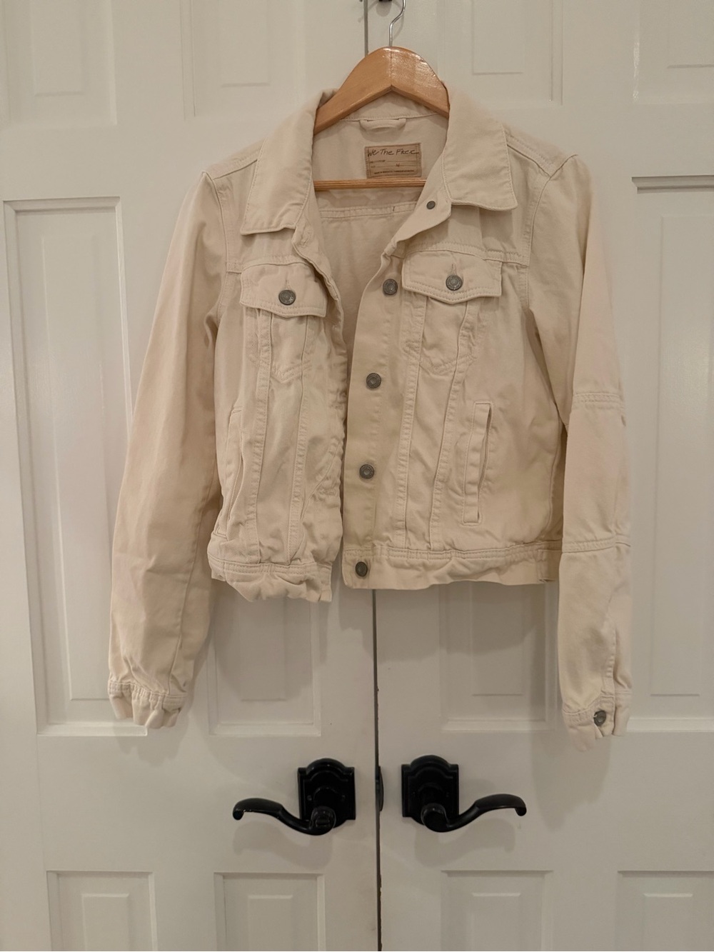 Casual Distressed Women's Cream Denim Jacket - Lightweight Button-Front